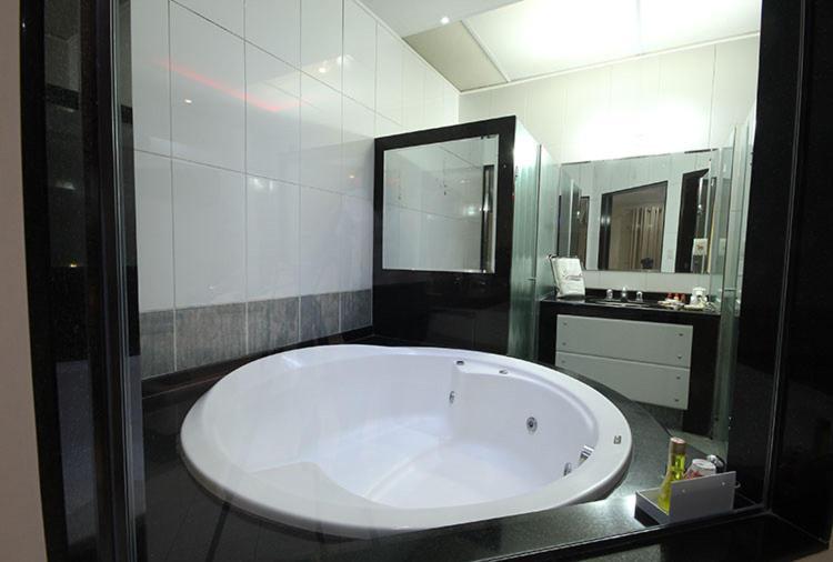 Motel Sensuale 瓦利尼乌斯 客房 照片